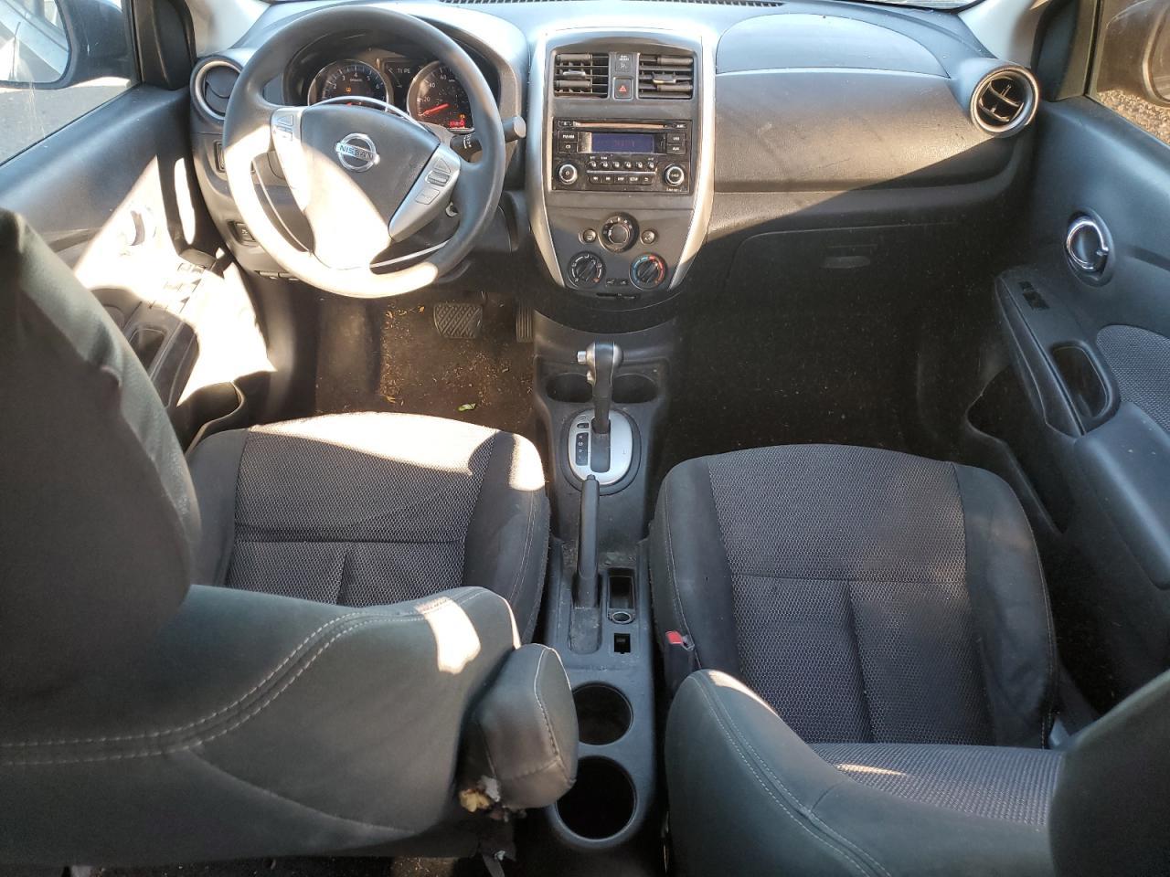 2016 NISSAN VERSA