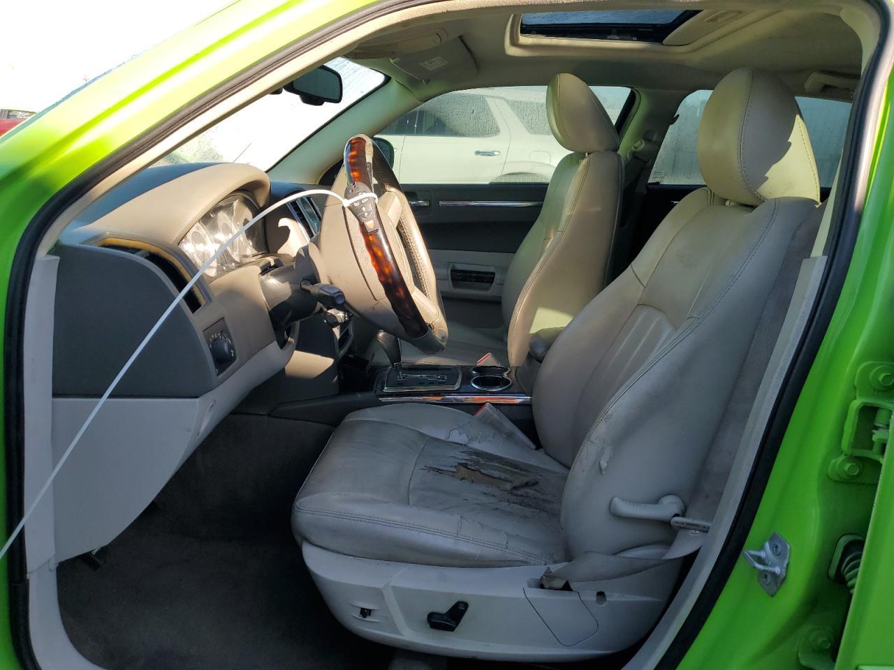 2009 CHRYSLER 300