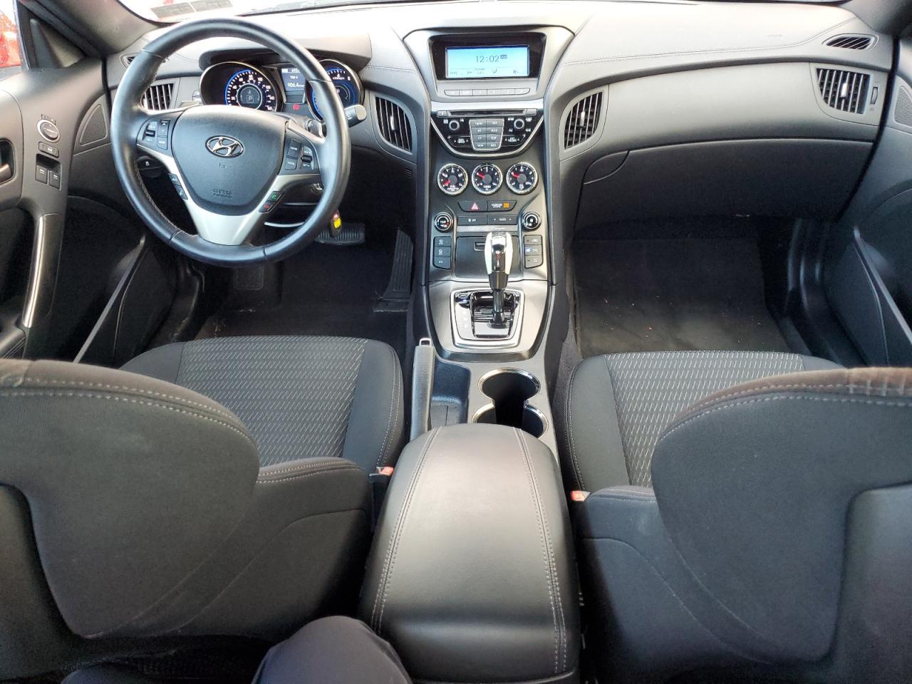 2013 HYUNDAI GENESIS