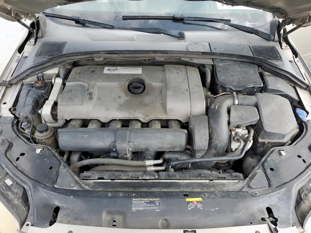 2008 VOLVO XC70