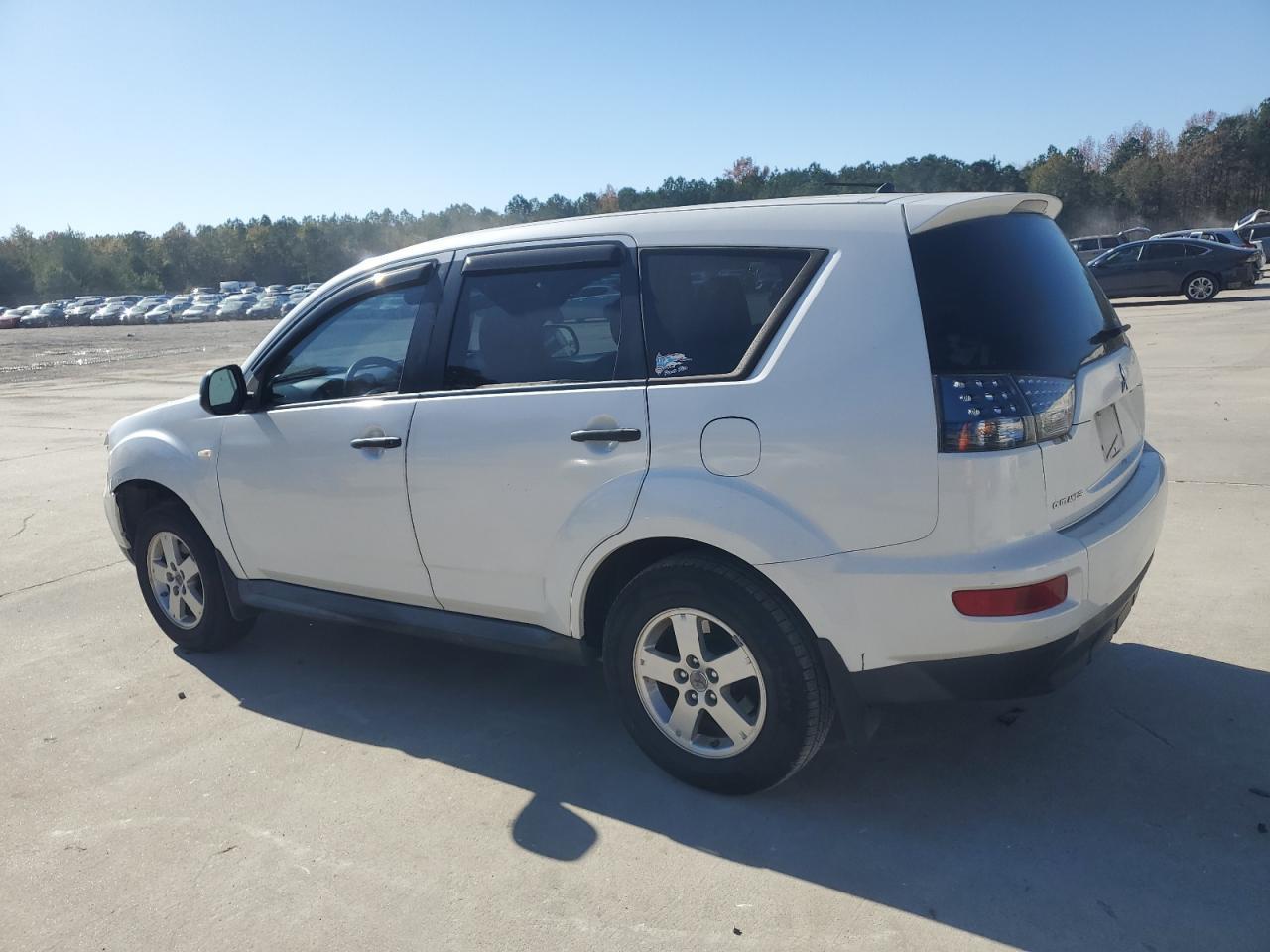 2011 MITSUBISHI outlander