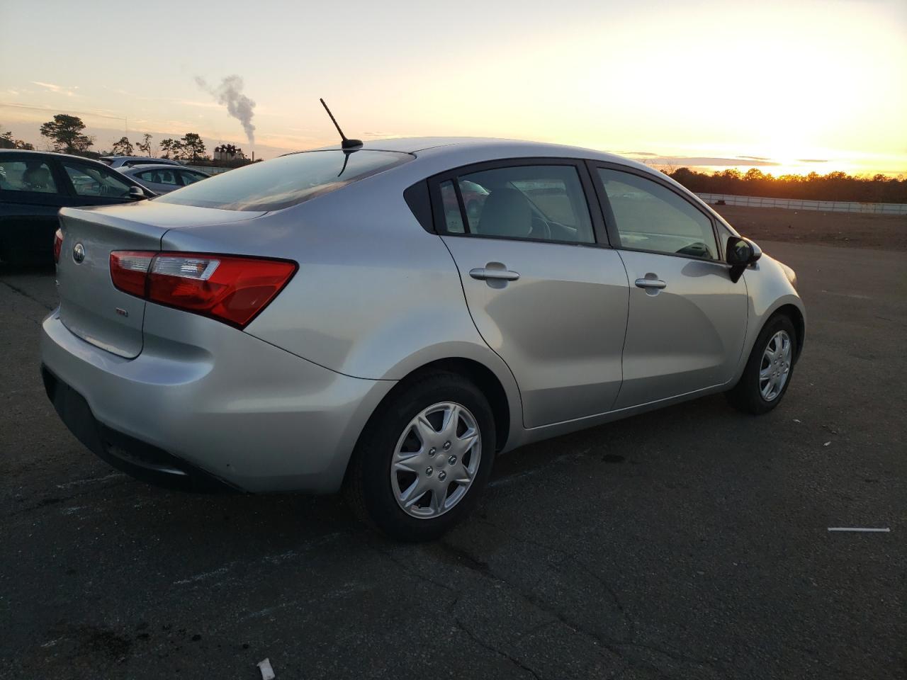 2015 KIA RIO