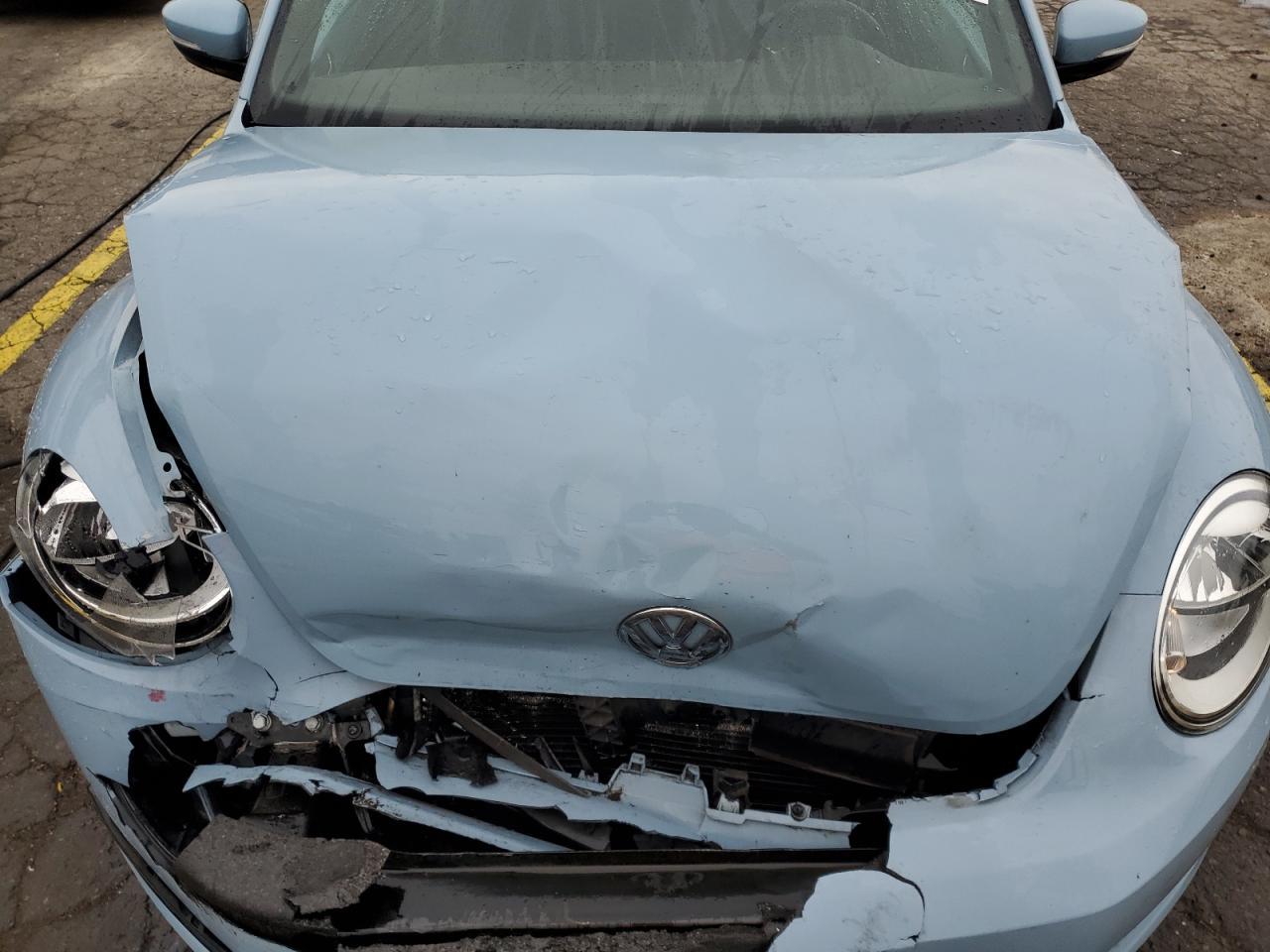 2013 VOLKSWAGEN Beetle