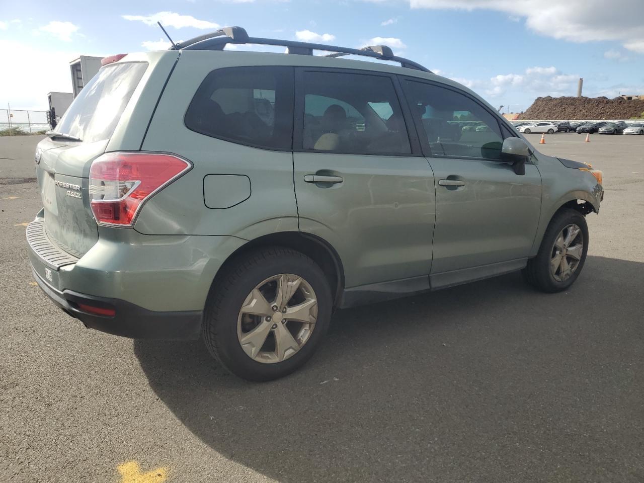 2015 SUBARU FORESTER