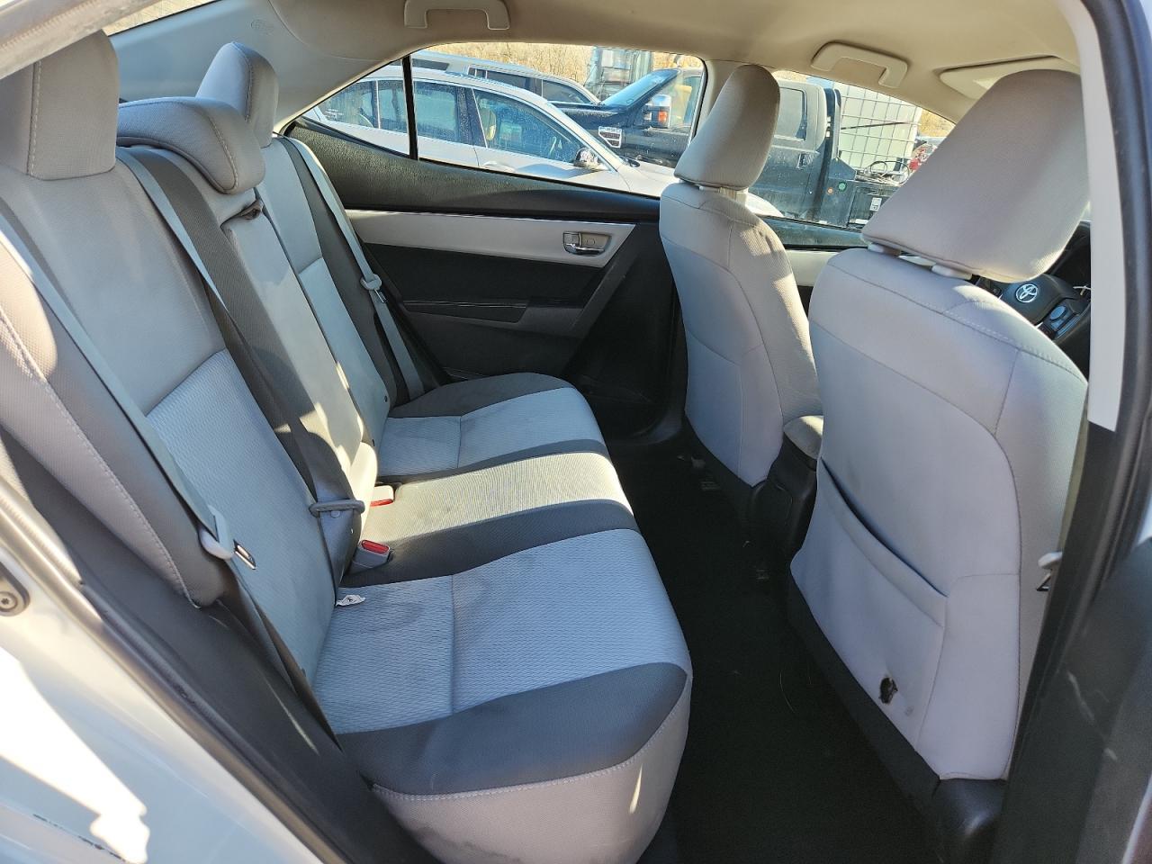 2017 TOYOTA COROLLA