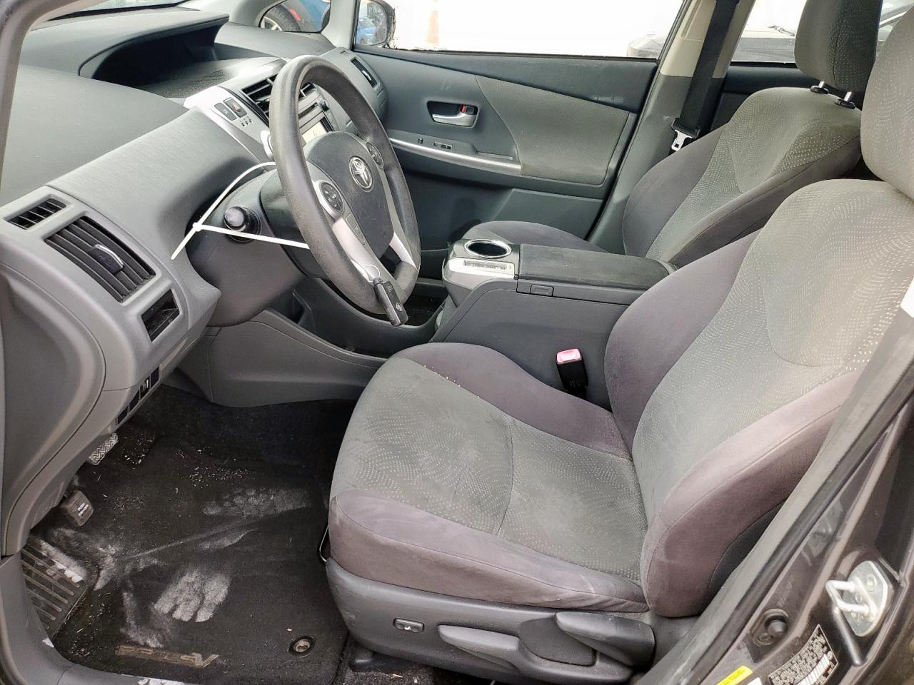 2012 TOYOTA PRIUS V