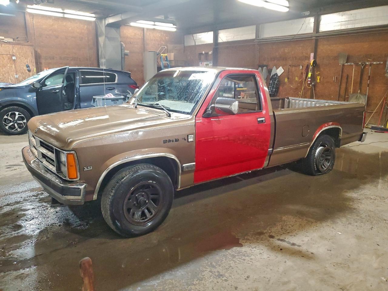 1989 DODGE Dakota