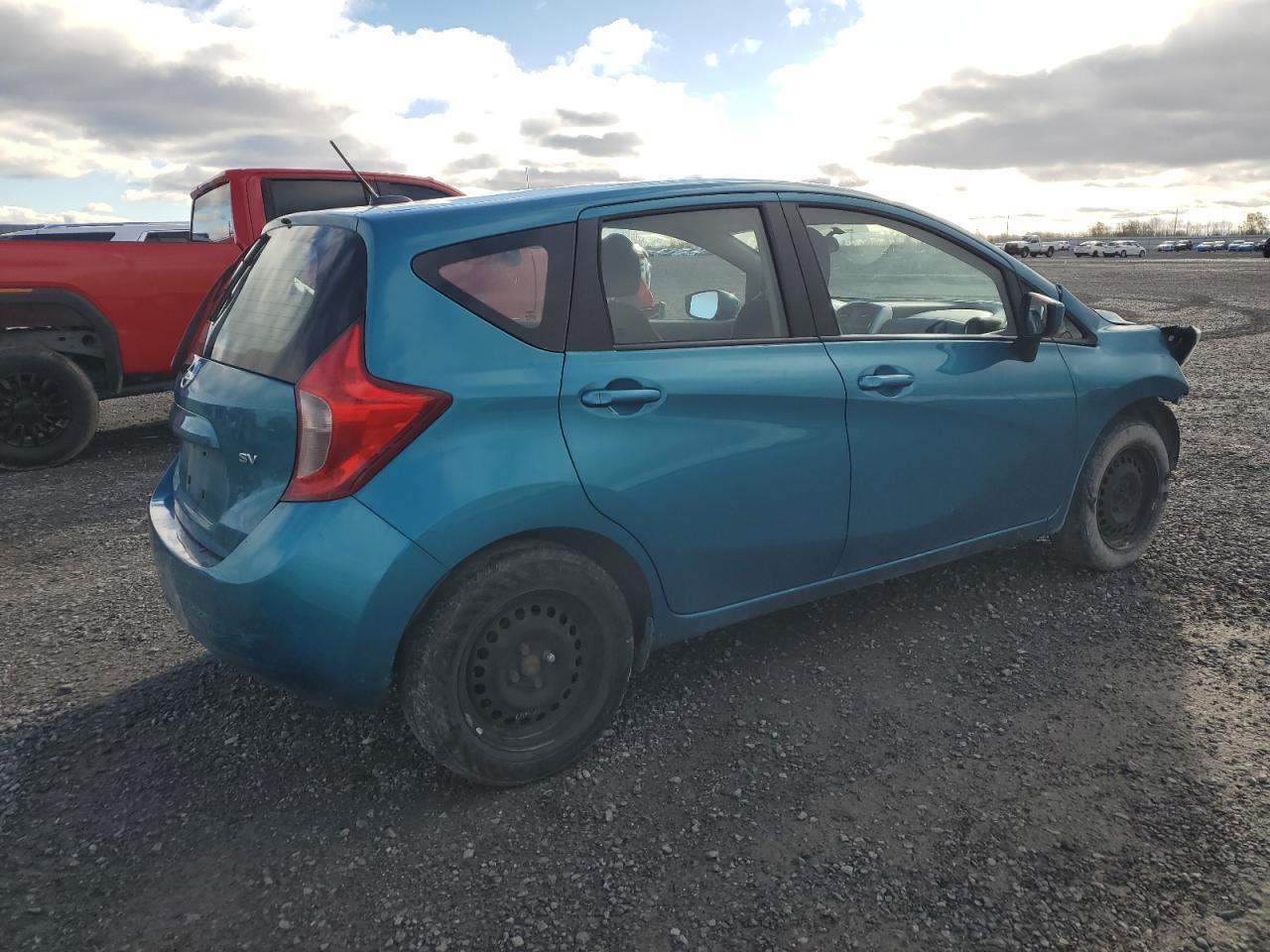 2016 NISSAN Versa Note