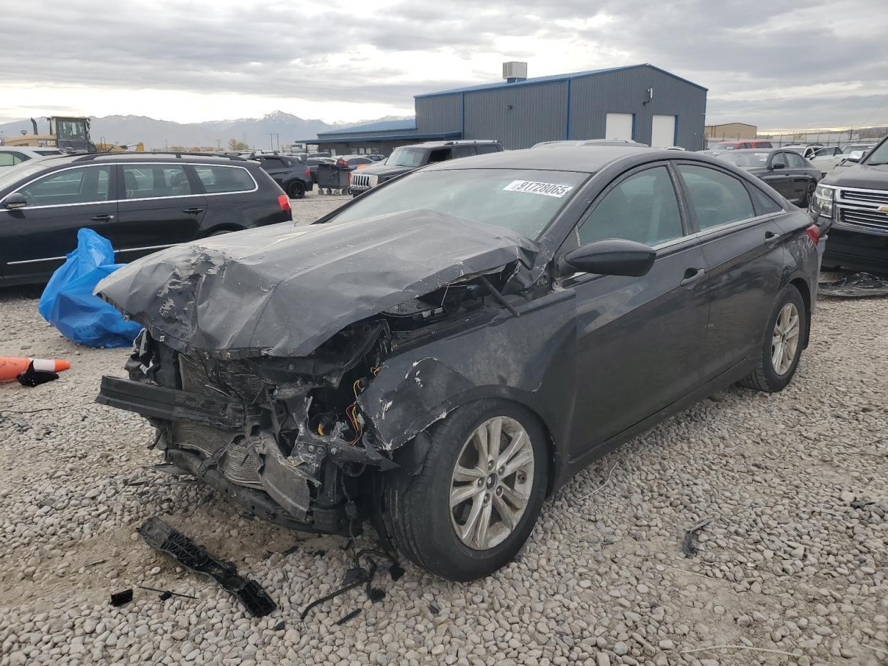 2011 HYUNDAI SONATA