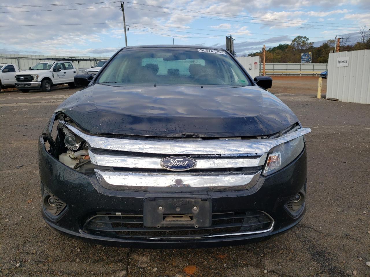 2011 FORD FUSION
