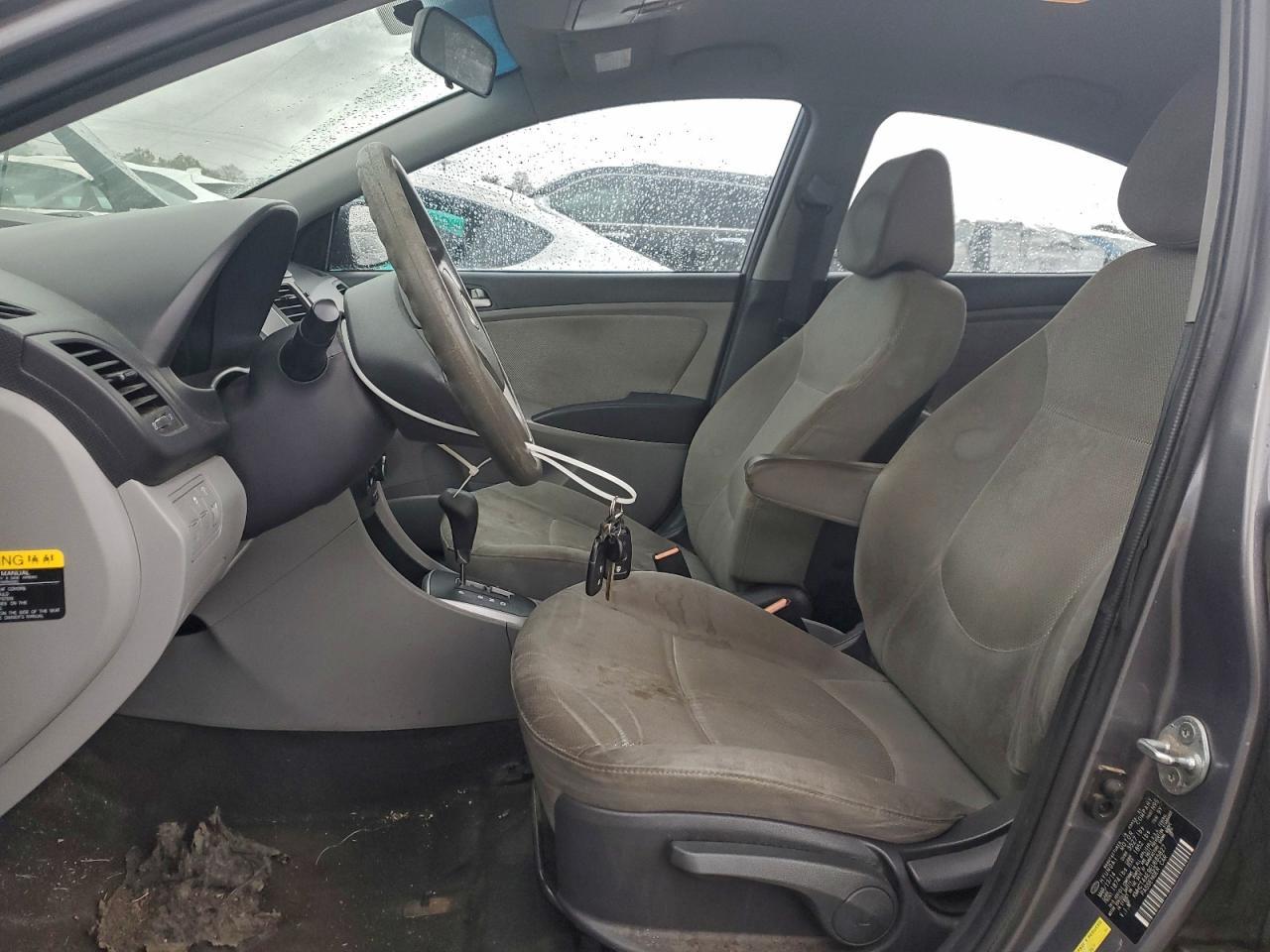 2014 HYUNDAI ACCENT