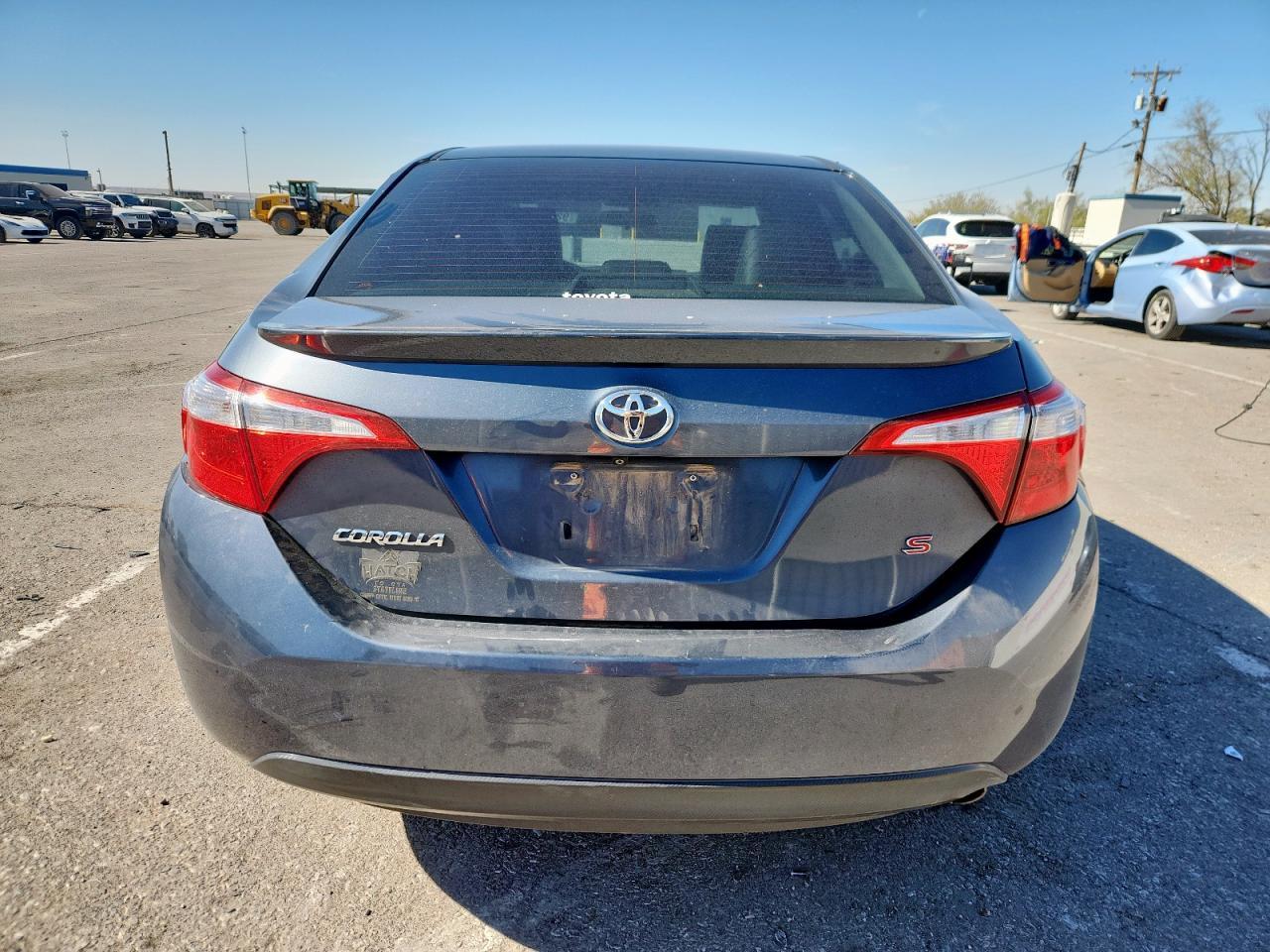 2015 TOYOTA COROLLA