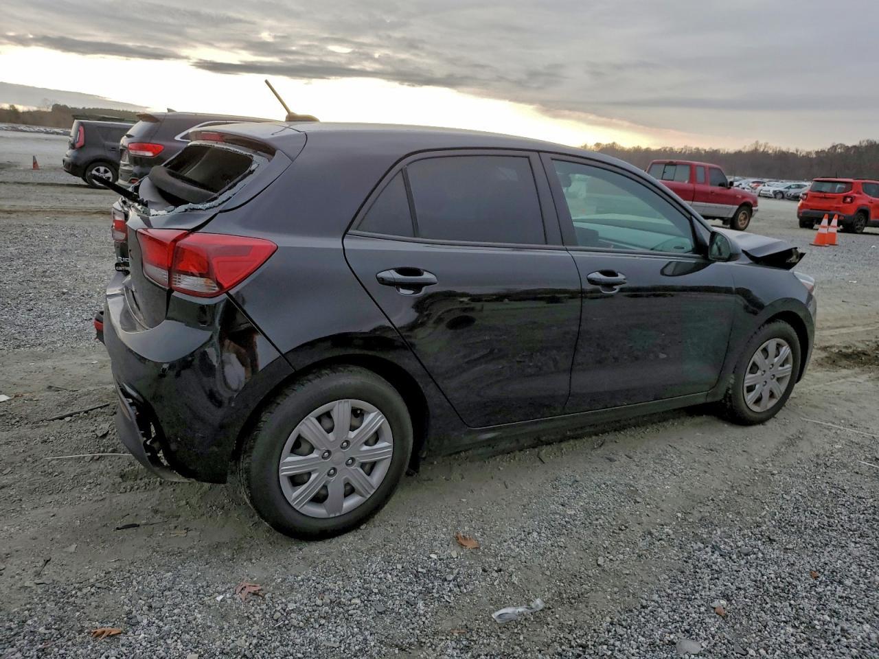 2022 KIA RIO
