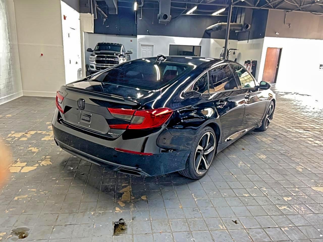 2019 HONDA ACCORD