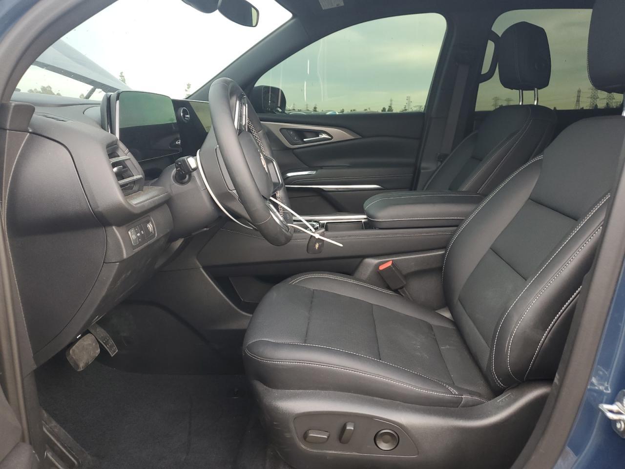 2025 CHEVROLET TRAVERSE