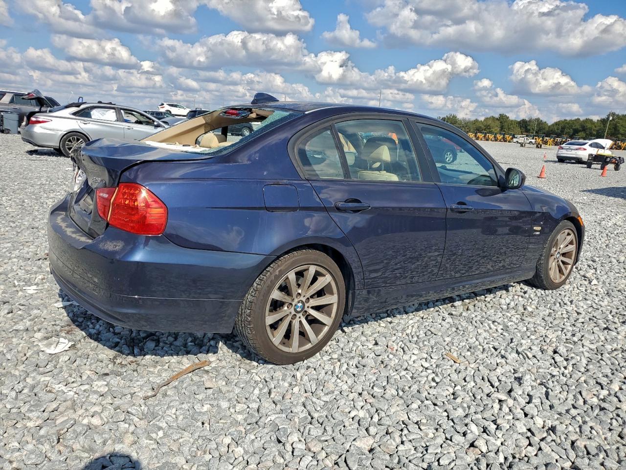 2009 BMW 3 SERIES