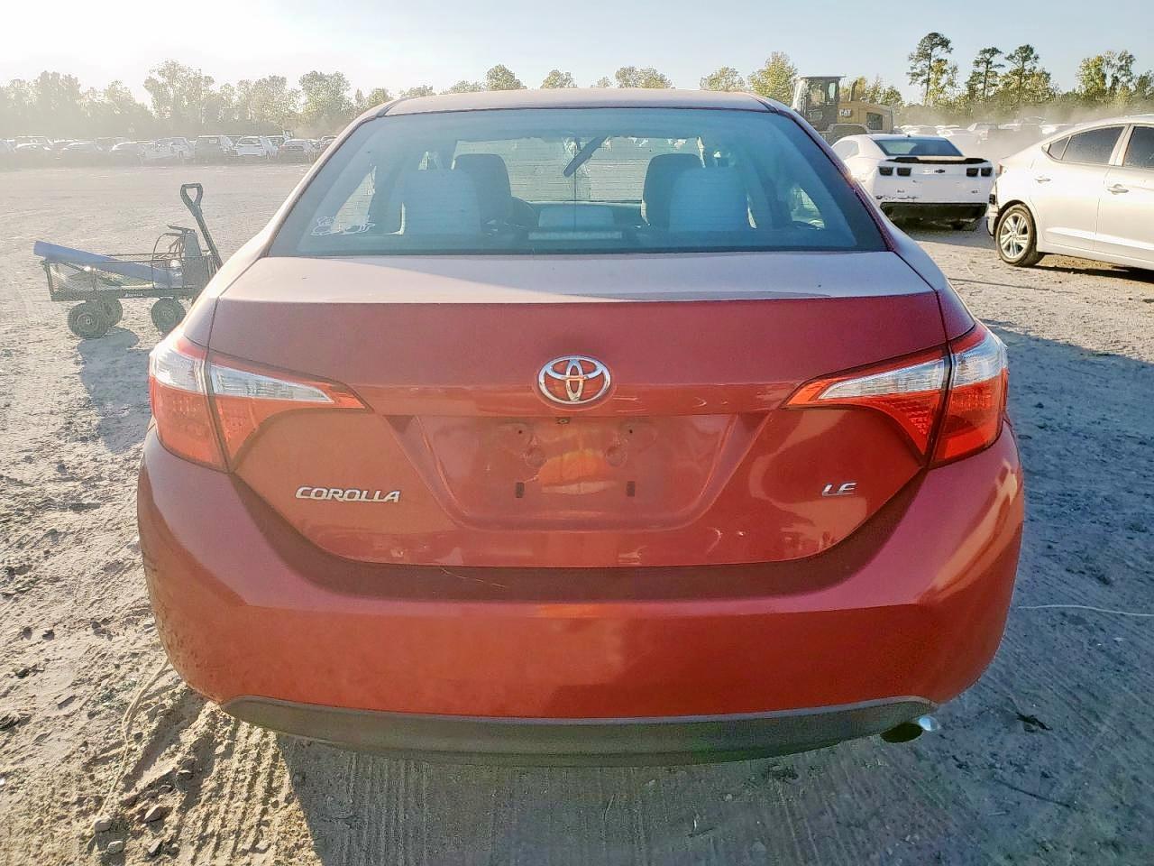 2015 TOYOTA COROLLA