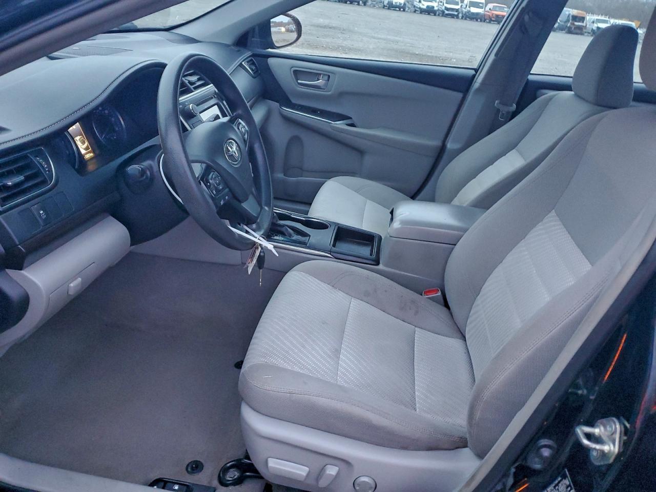 2017 TOYOTA CAMRY
