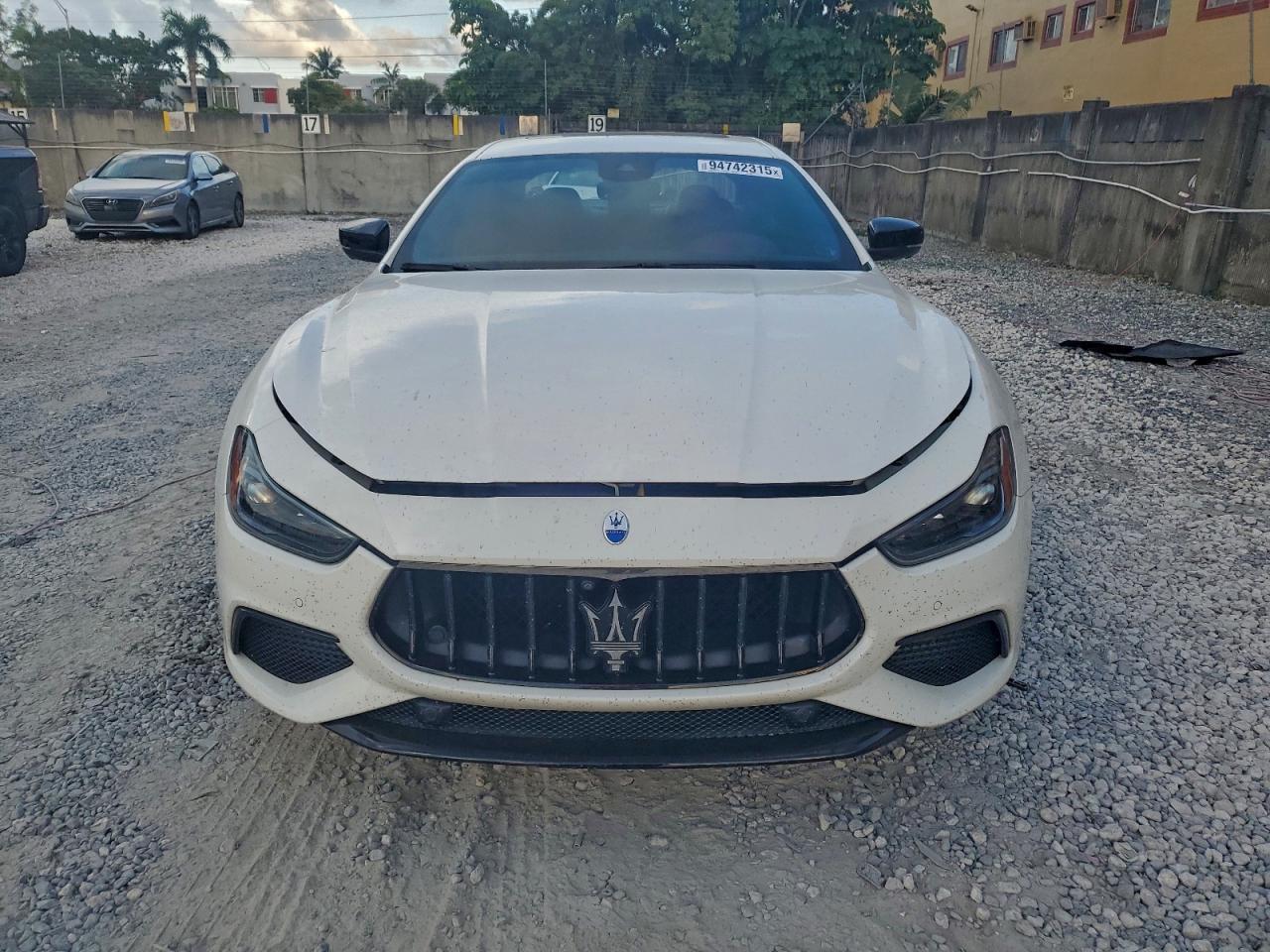 2023 MASERATI Ghibli