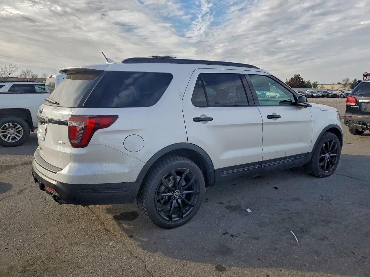 2018 FORD Explorer Sport Trac