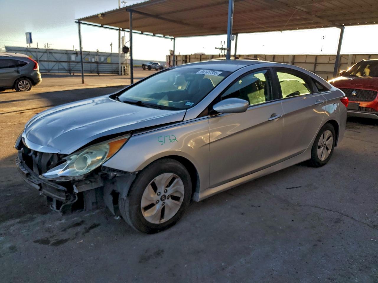 2014 HYUNDAI SONATA