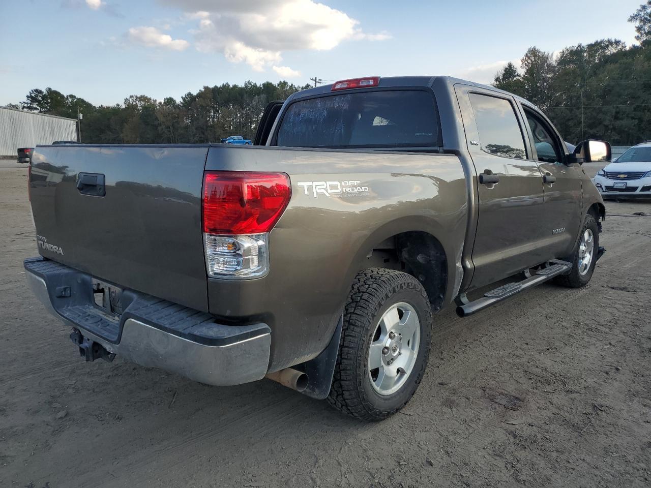 2012 TOYOTA TUNDRA