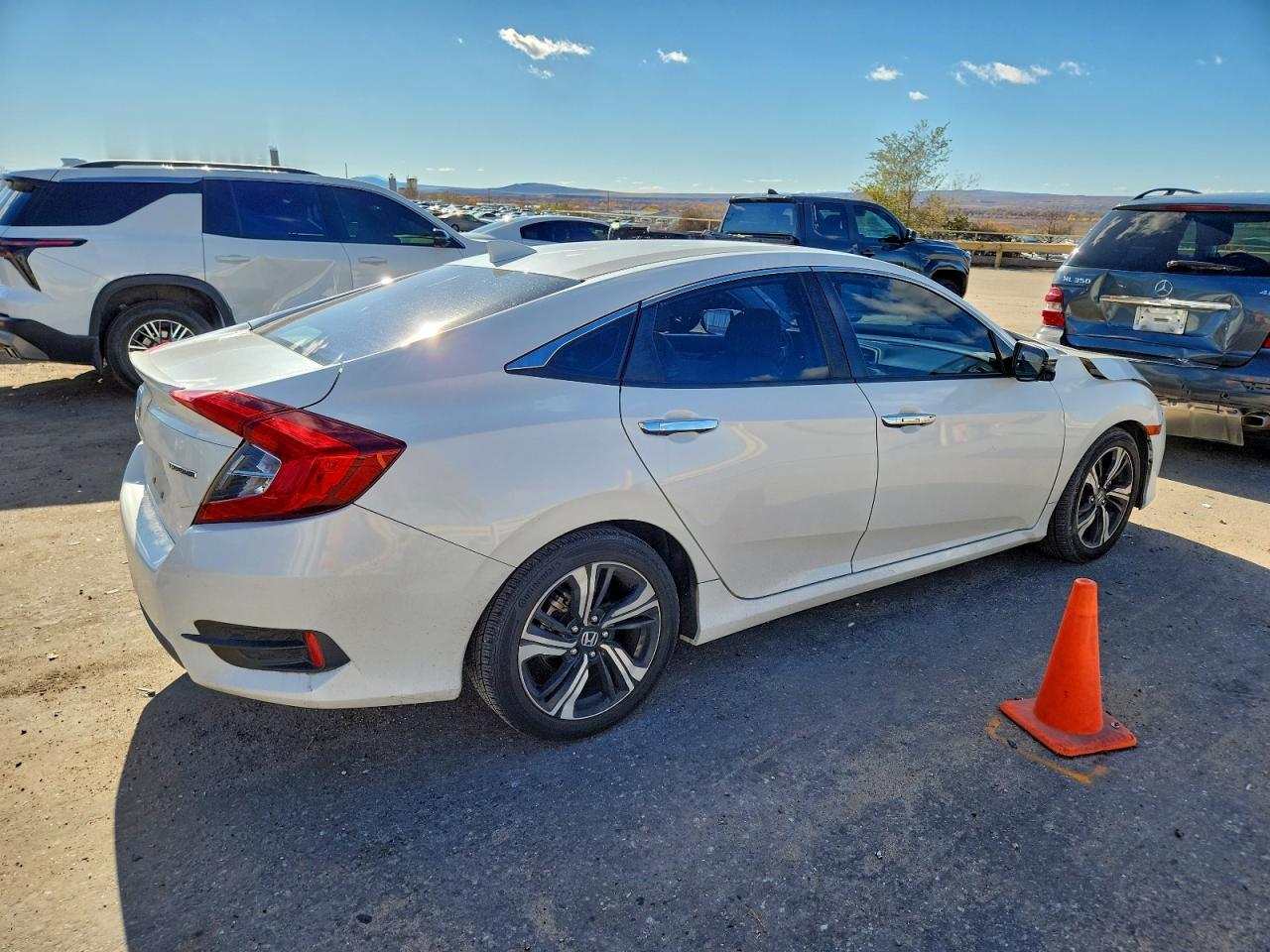2017 HONDA CIVIC