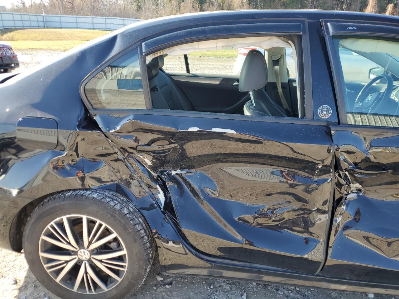 2018 VOLKSWAGEN JETTA
