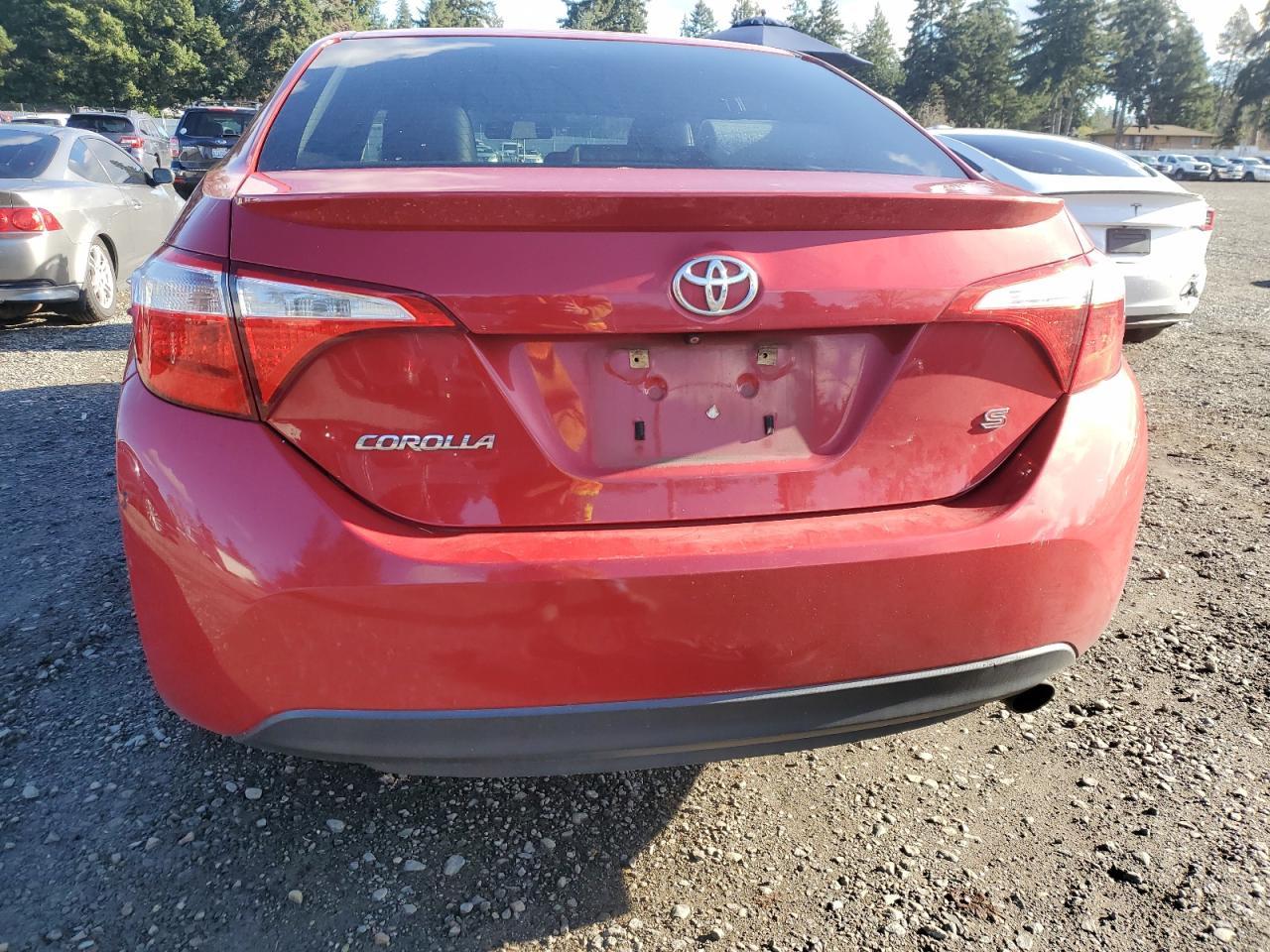 2015 TOYOTA COROLLA