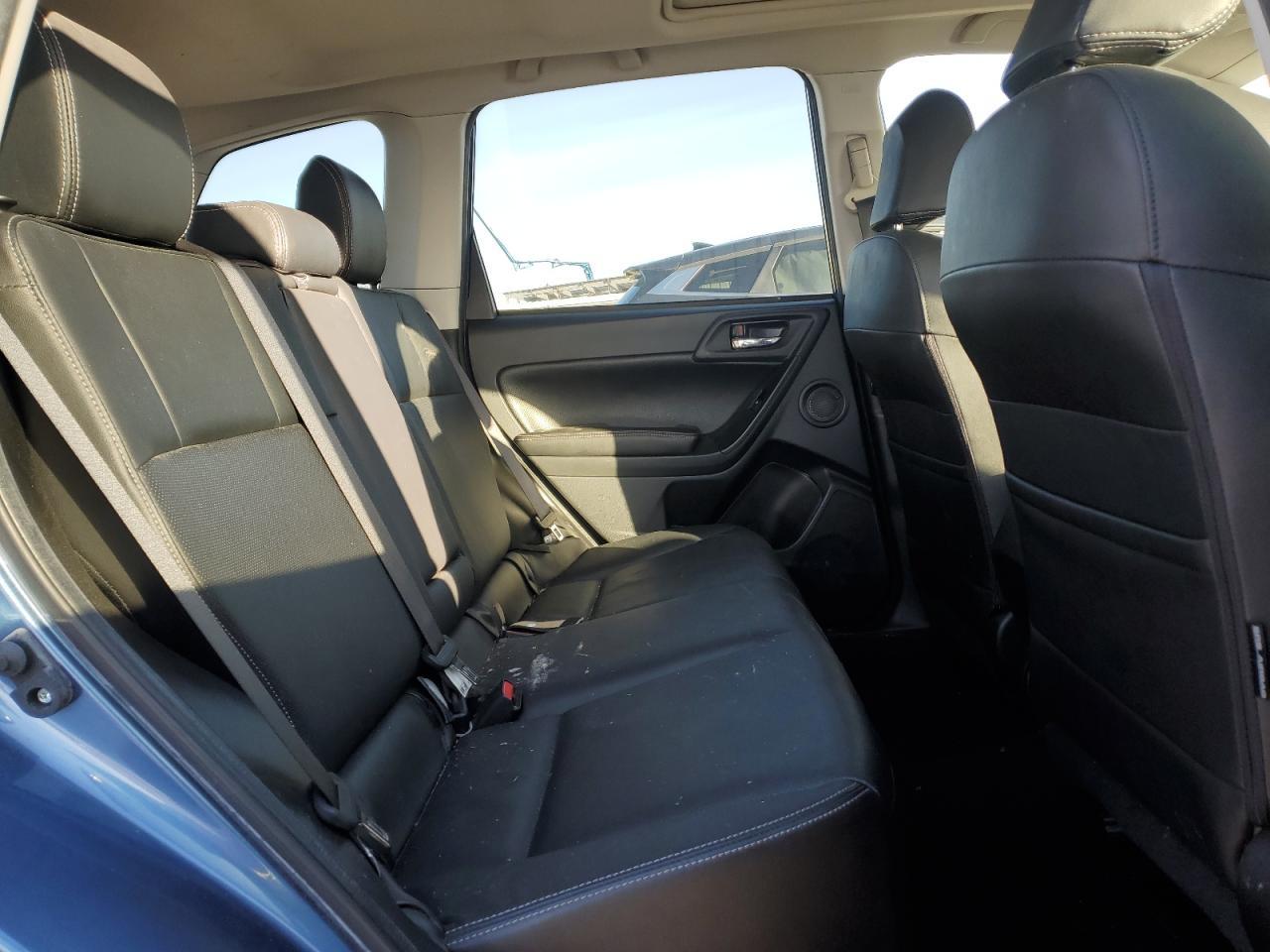 2015 SUBARU FORESTER