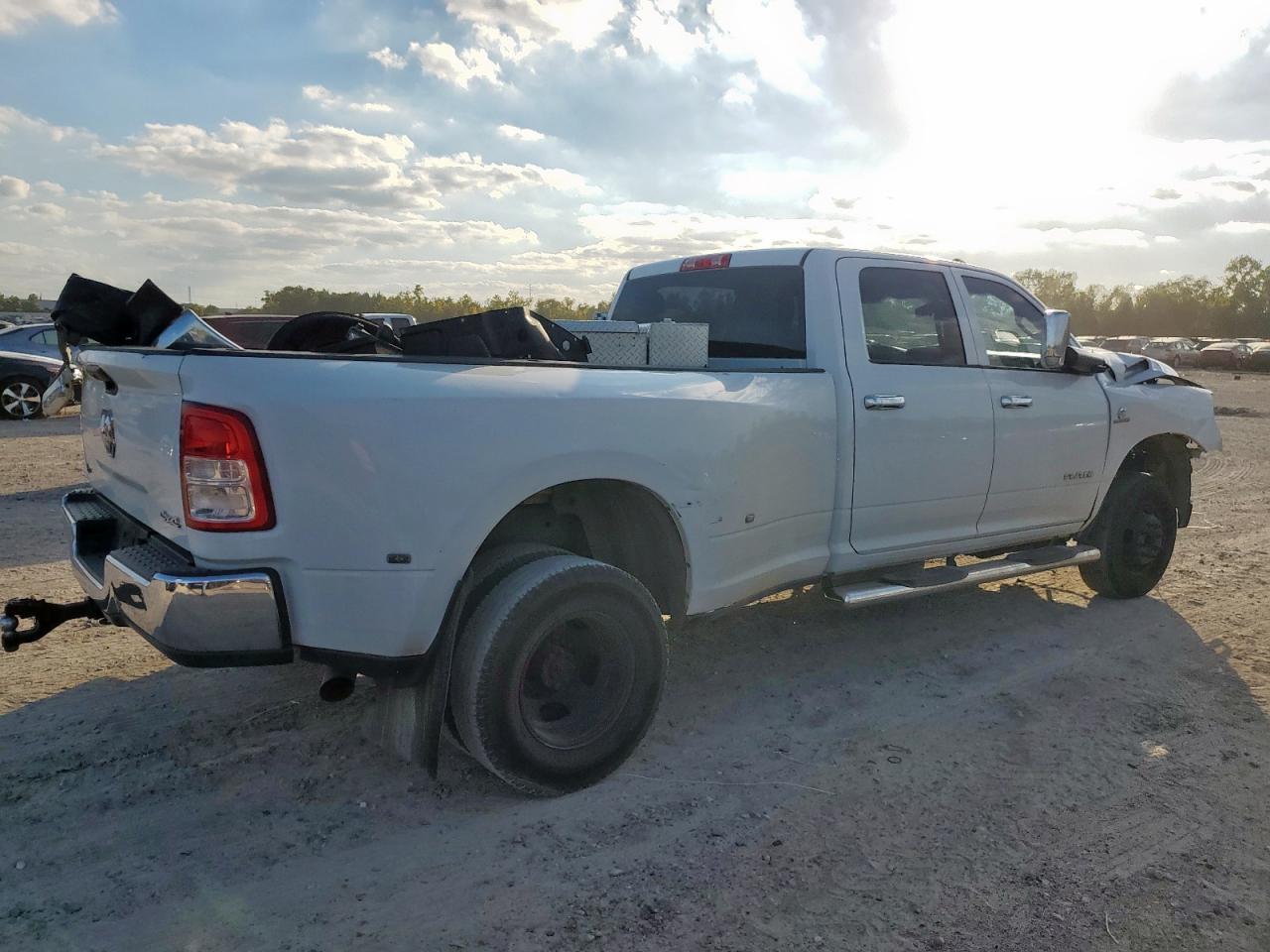 2020 RAM 3500