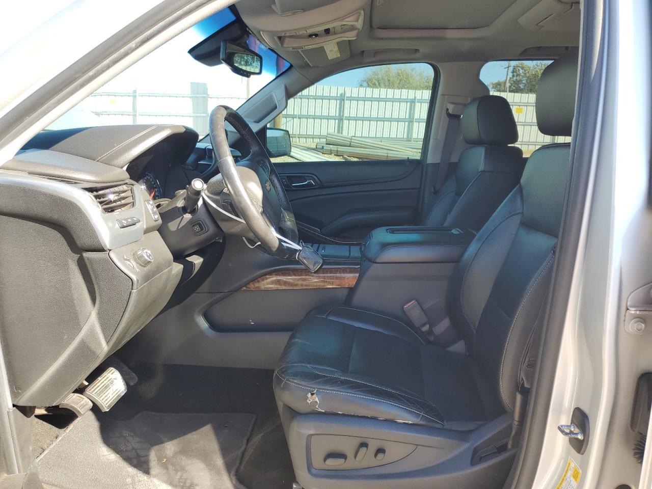 2017 CHEVROLET Suburban