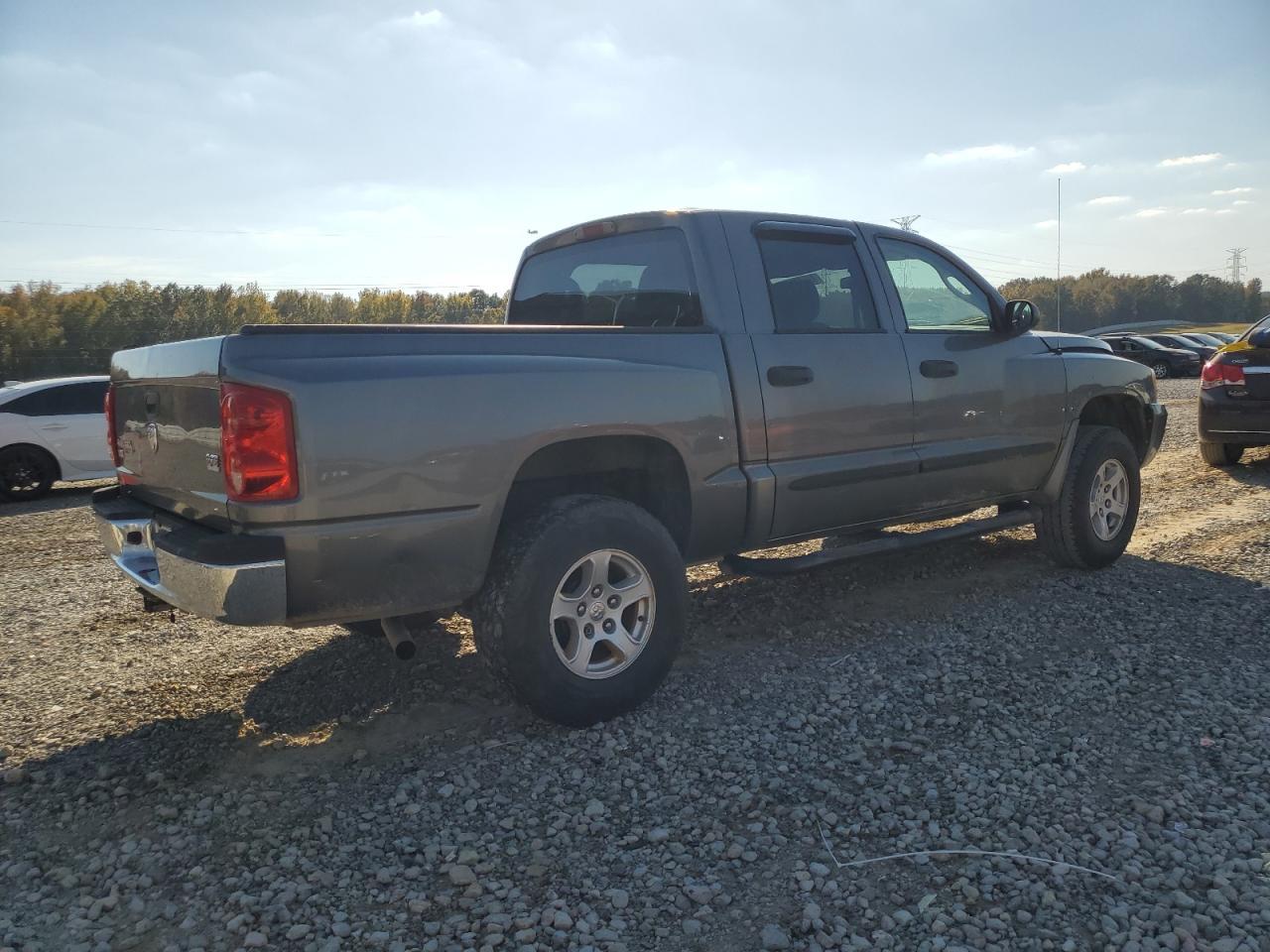 2006 DODGE Dakota