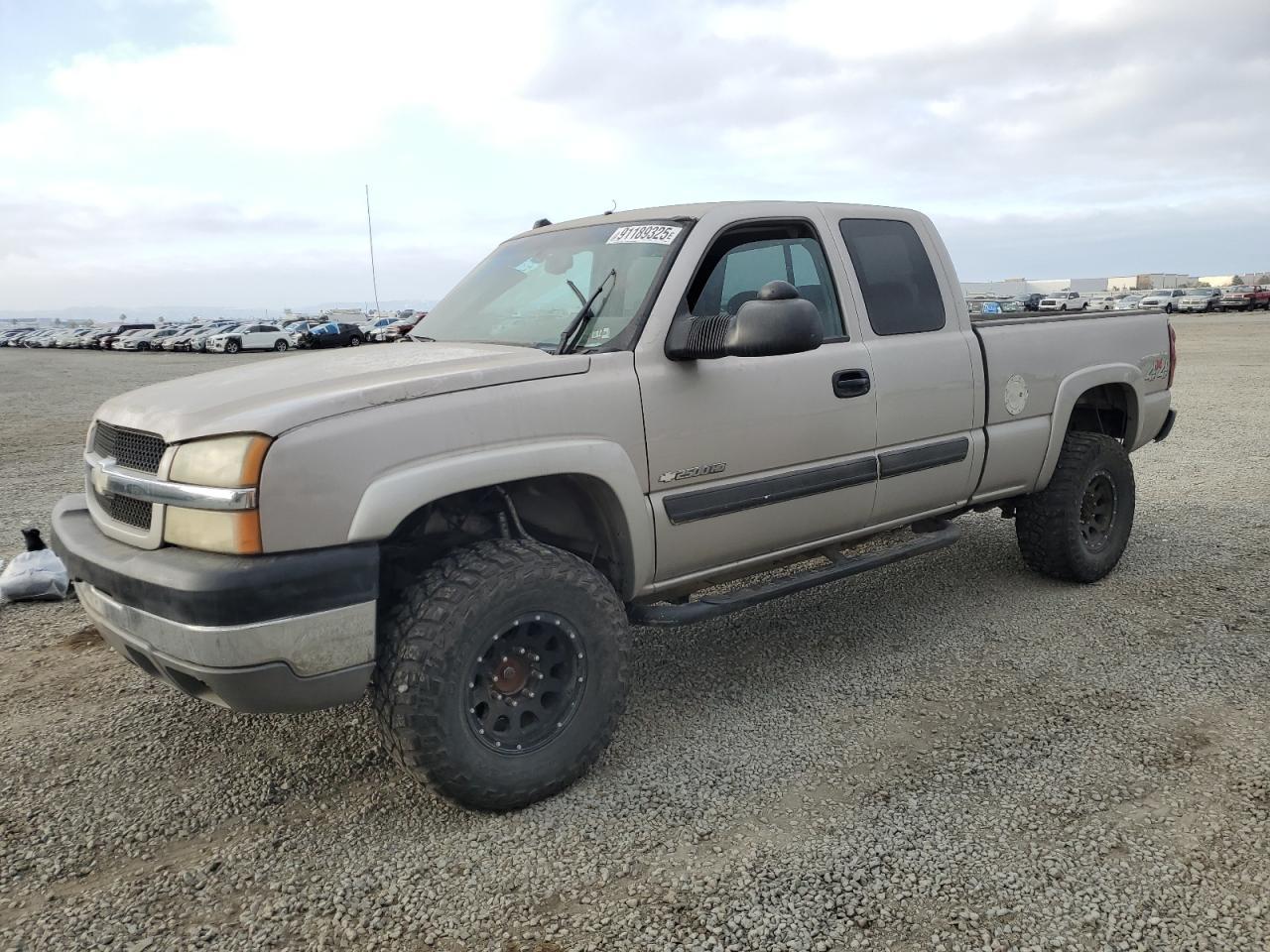 2004 CHEVROLET Silverado 2500