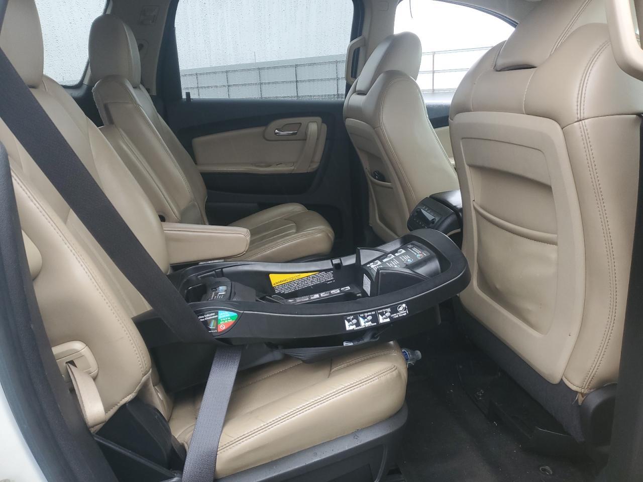 2011 CHEVROLET TRAVERSE