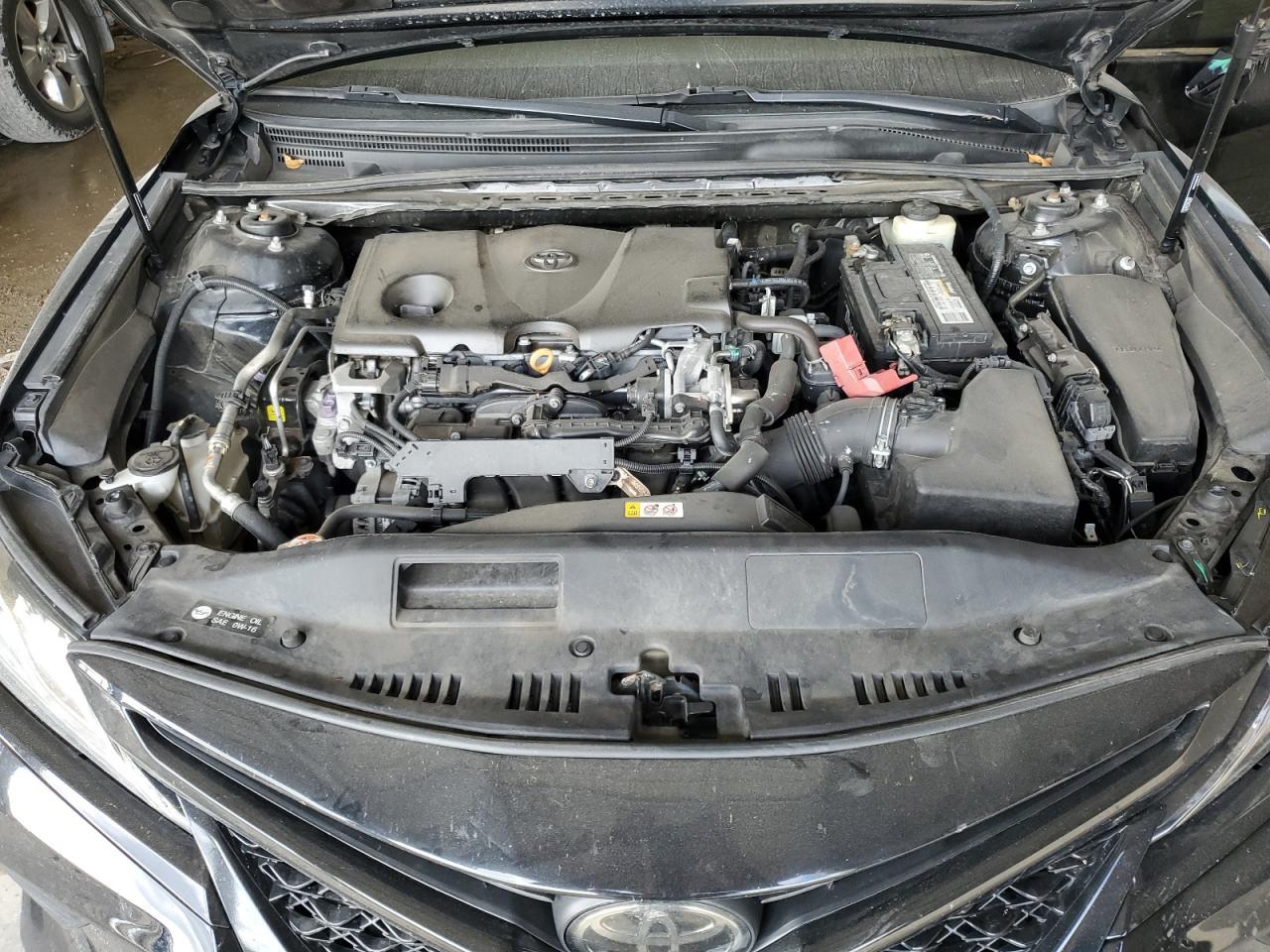 2018 TOYOTA CAMRY