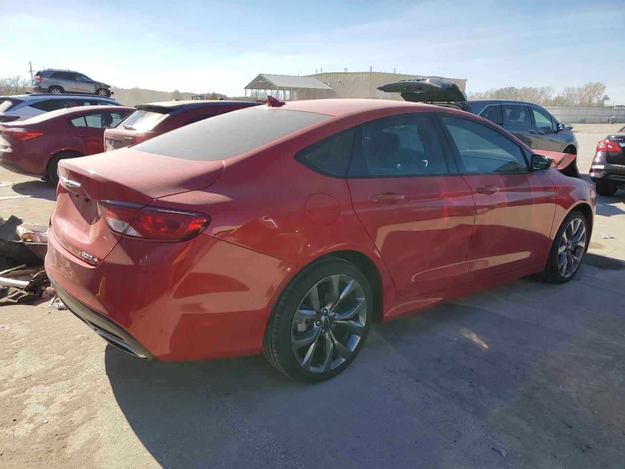 2016 CHRYSLER 200