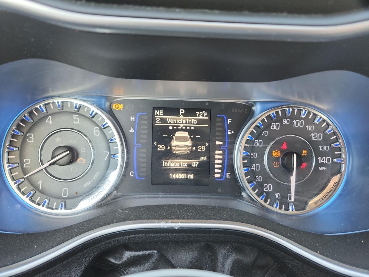 2015 CHRYSLER 200