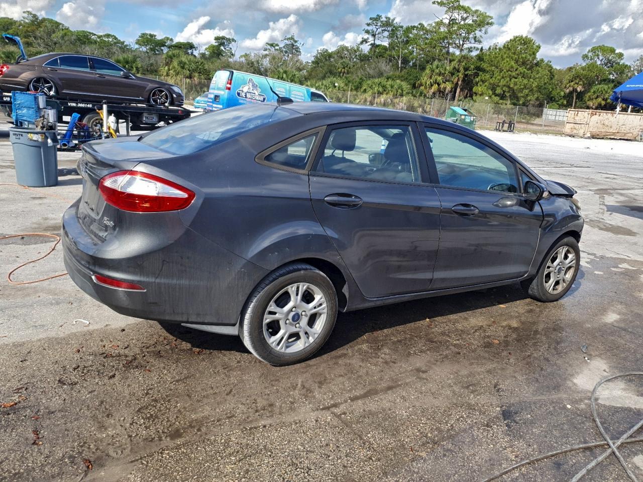 2016 FORD Fiesta
