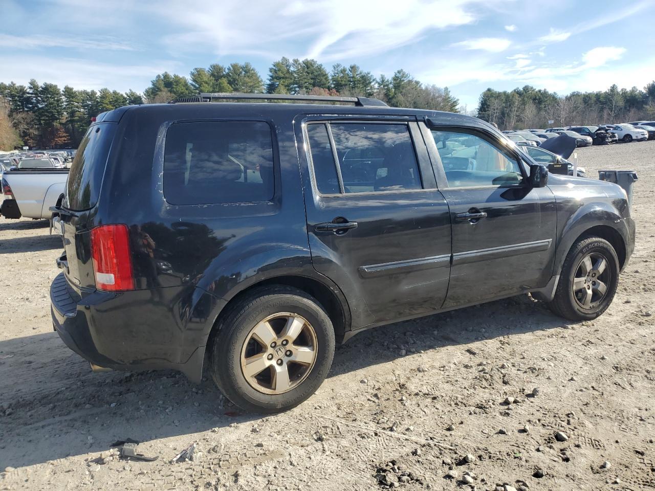 2011 HONDA PILOT
