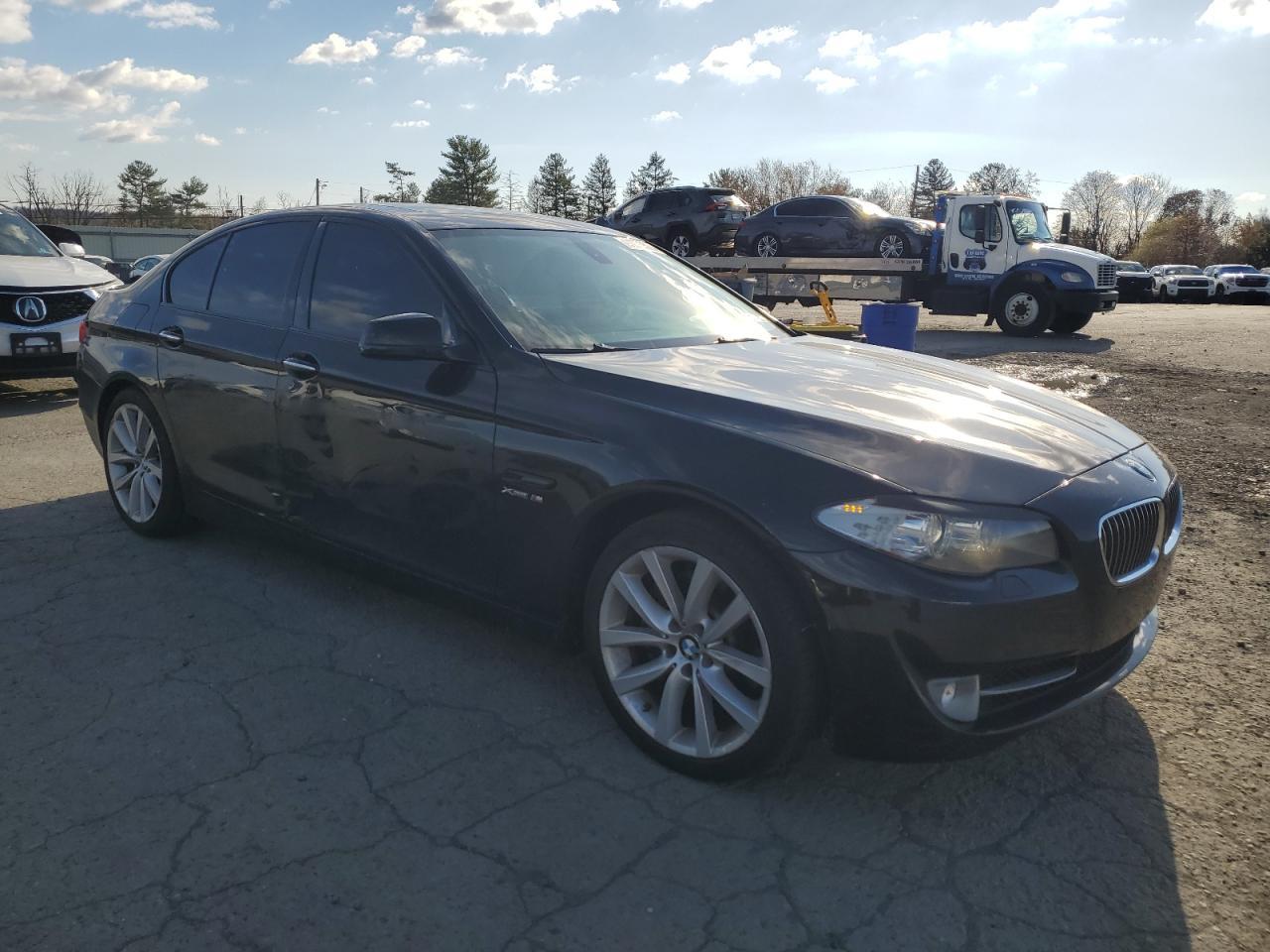 2011 BMW 5 series