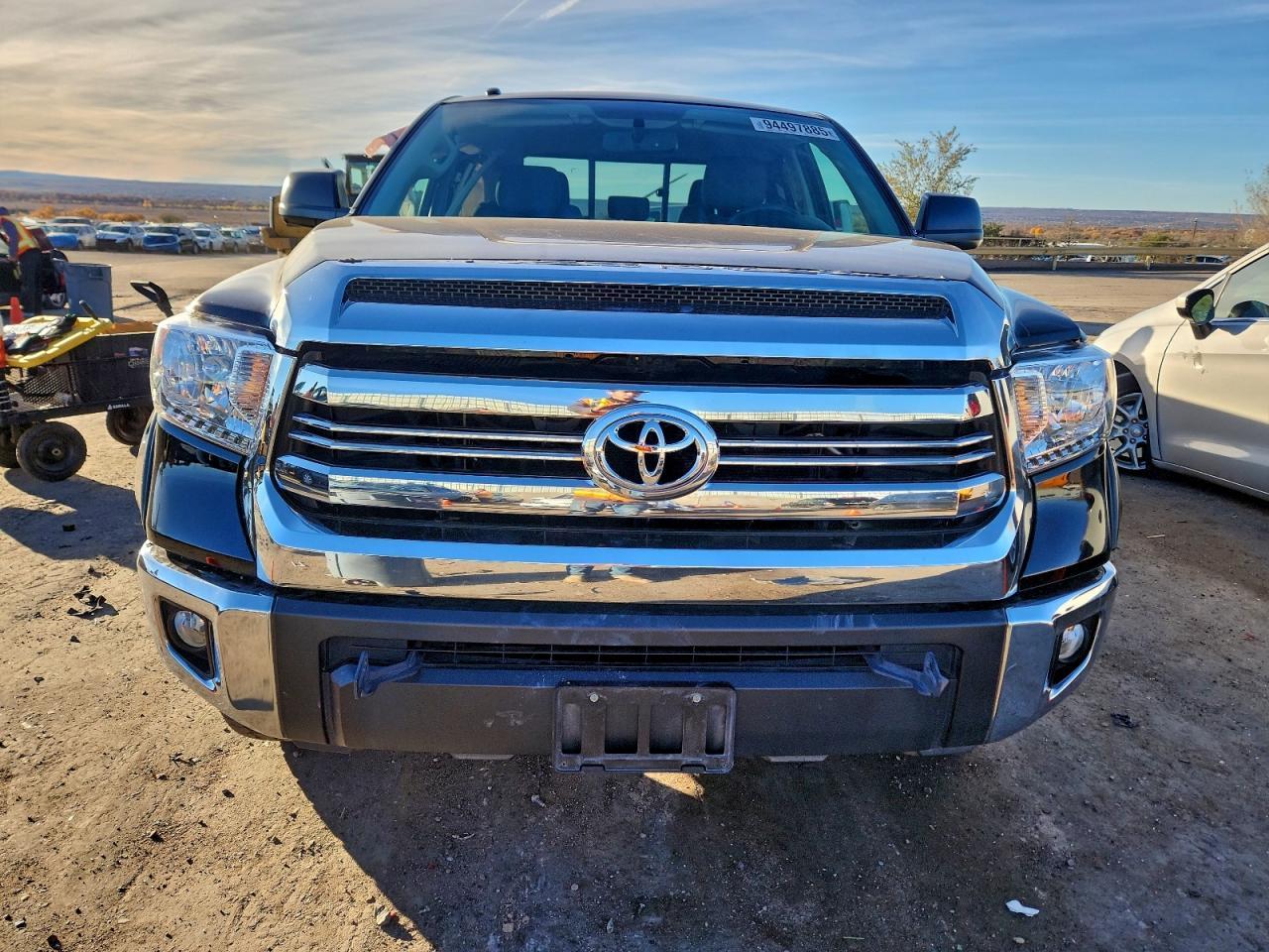 2016 TOYOTA TUNDRA