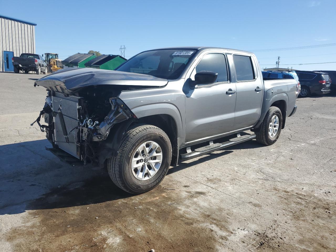 2025 NISSAN Frontier