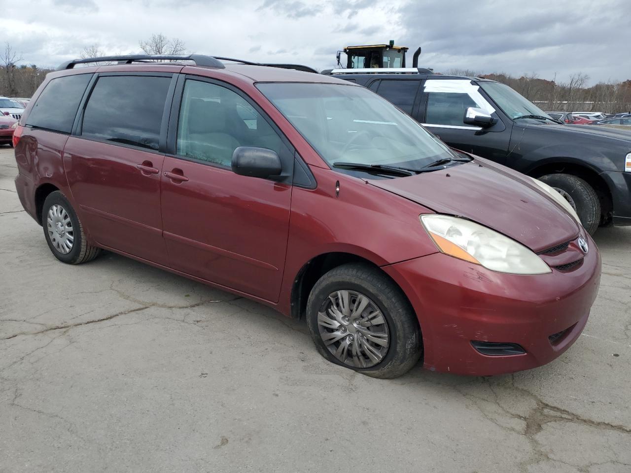 2009 TOYOTA SIENNA