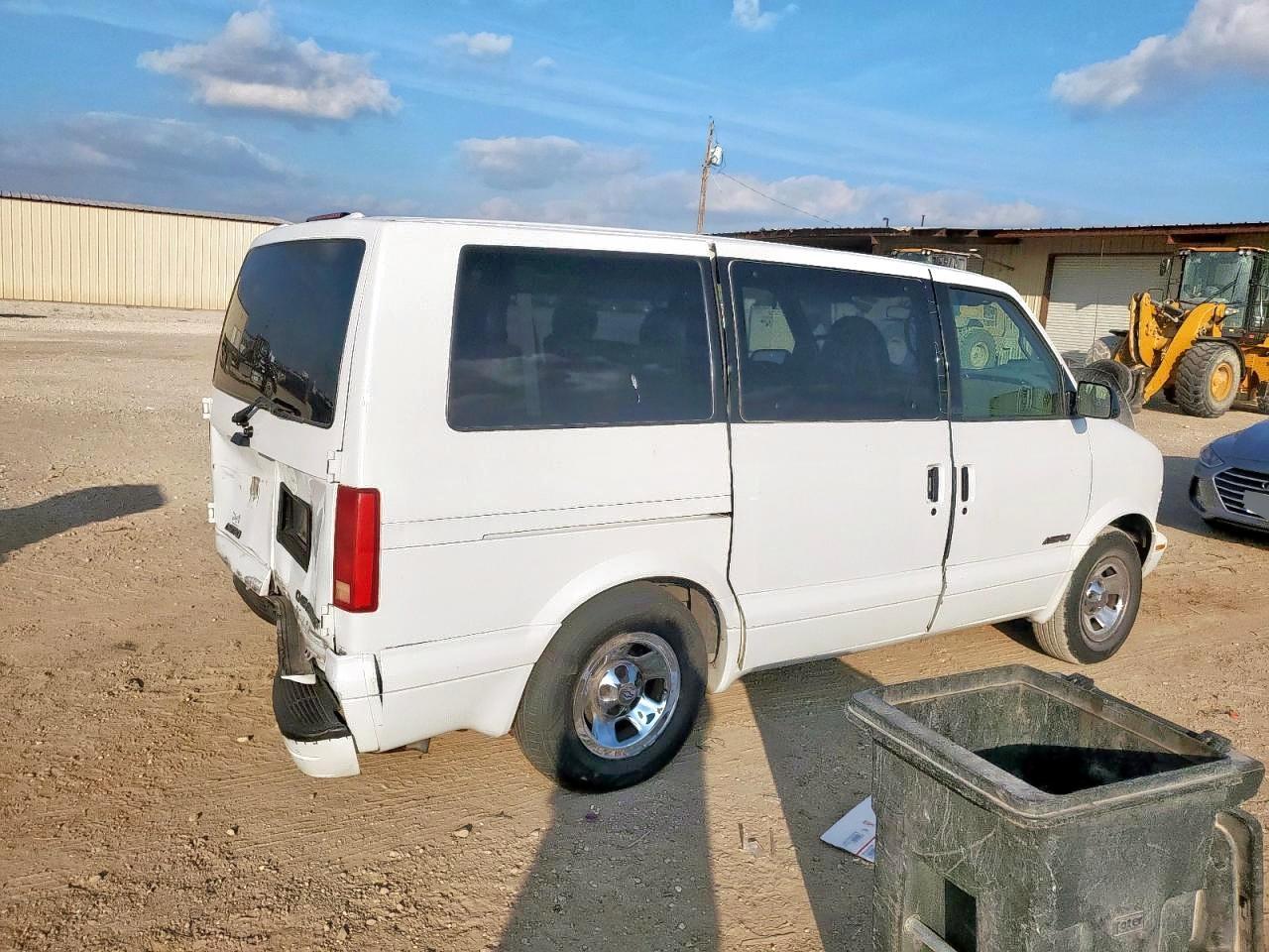 1999 CHEVROLET Astro