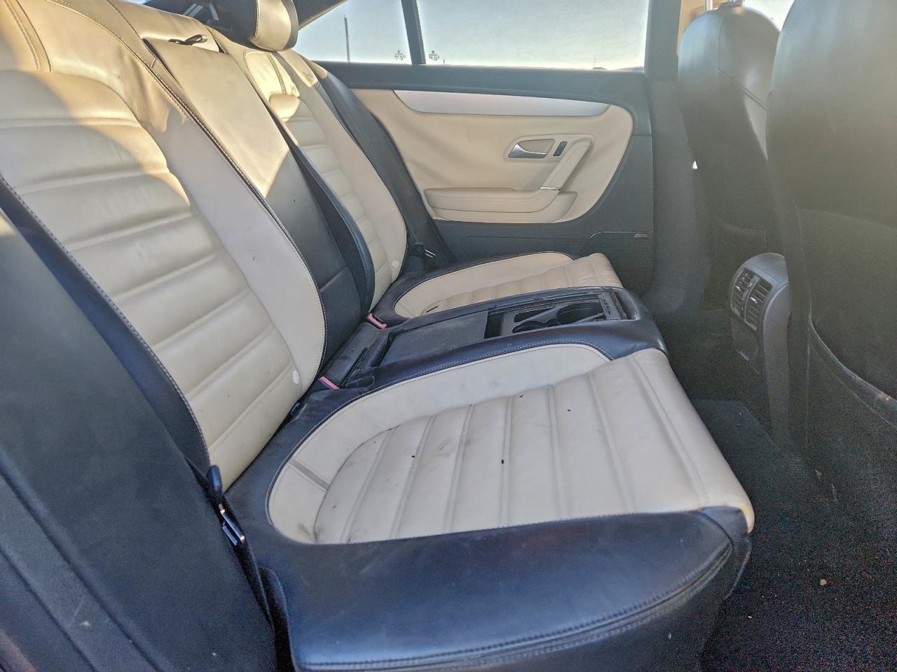 2009 VOLKSWAGEN CC
