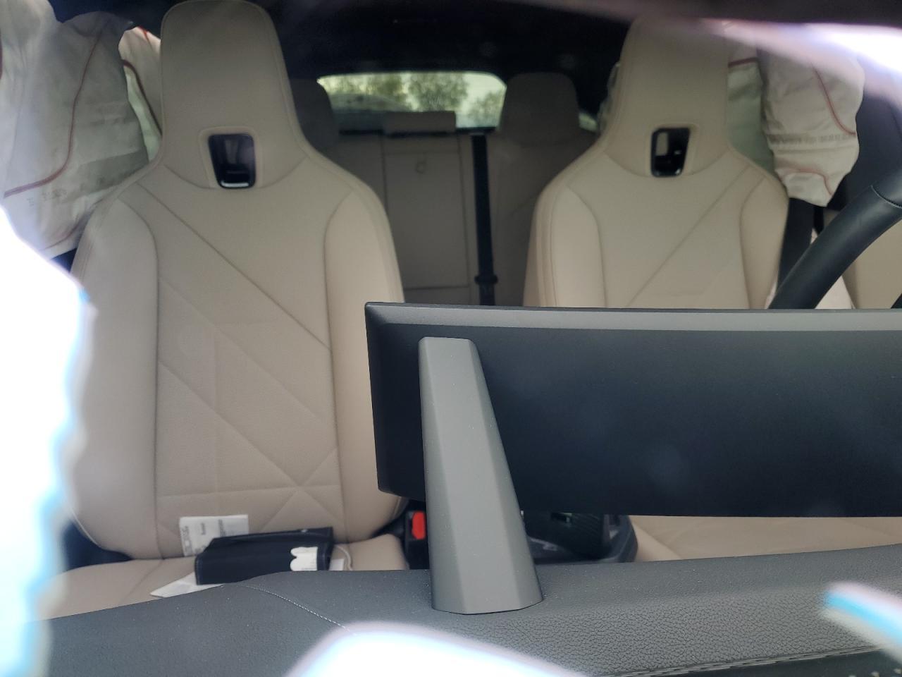 2024 BMW iX