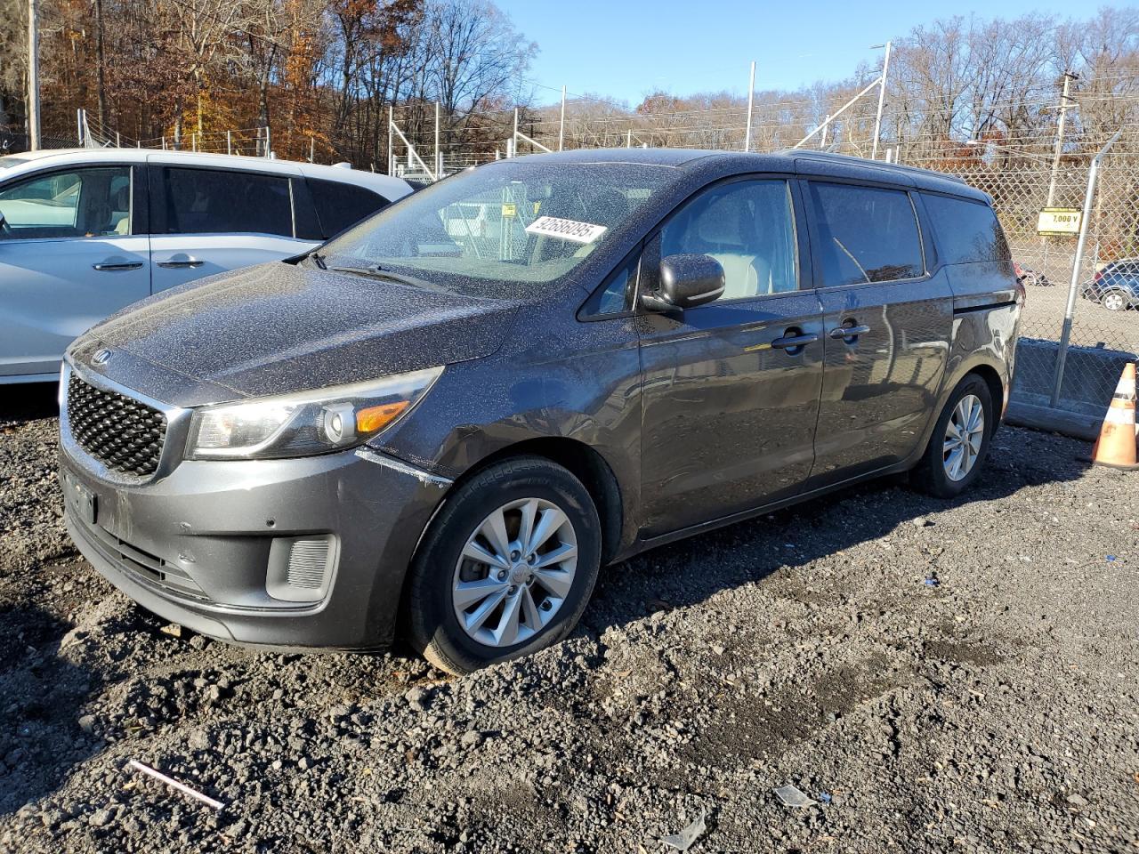 2016 KIA SEDONA