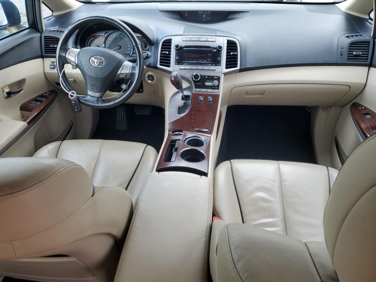 2011 TOYOTA VENZA