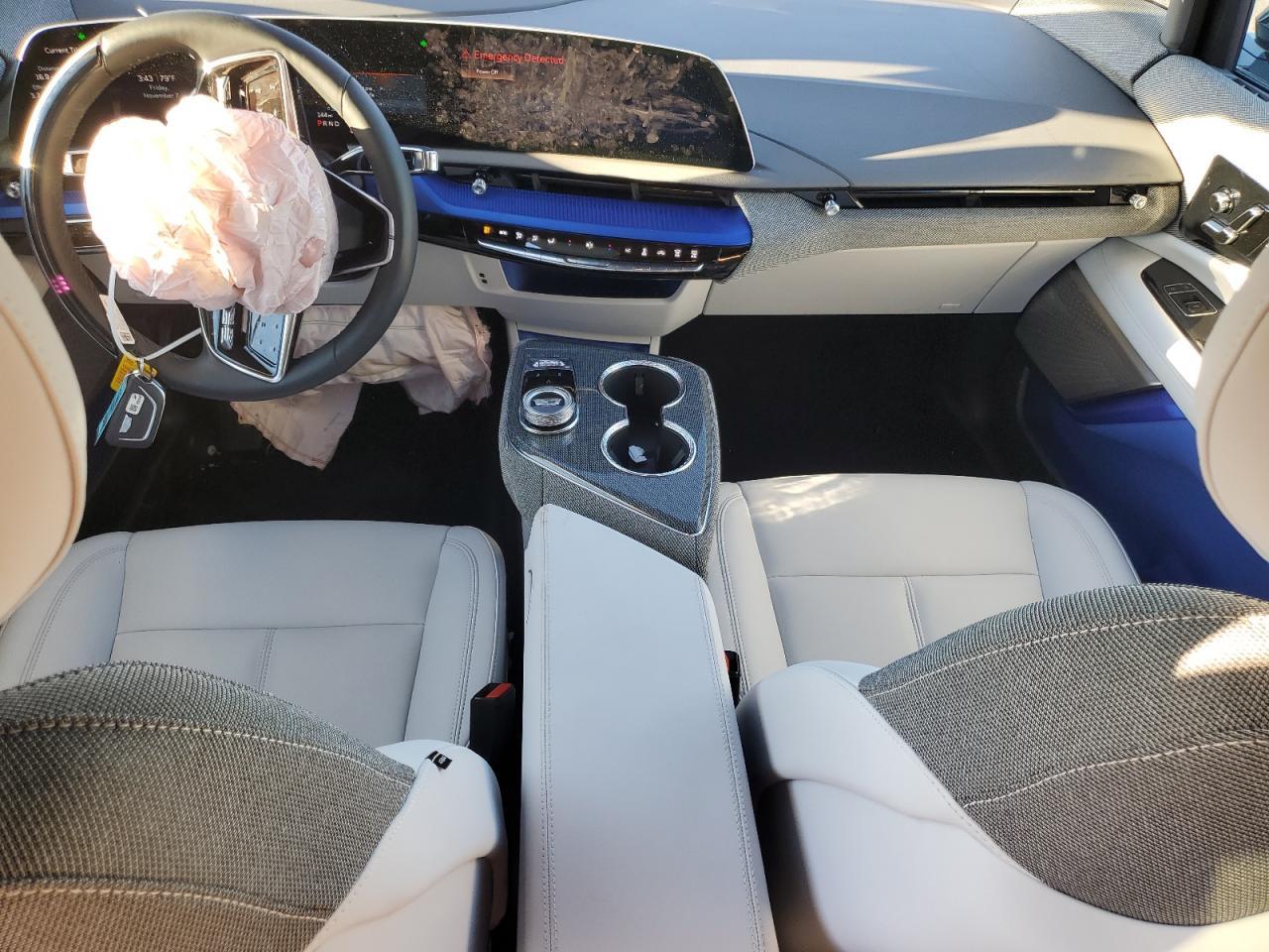 2025 CADILLAC OPTIQ